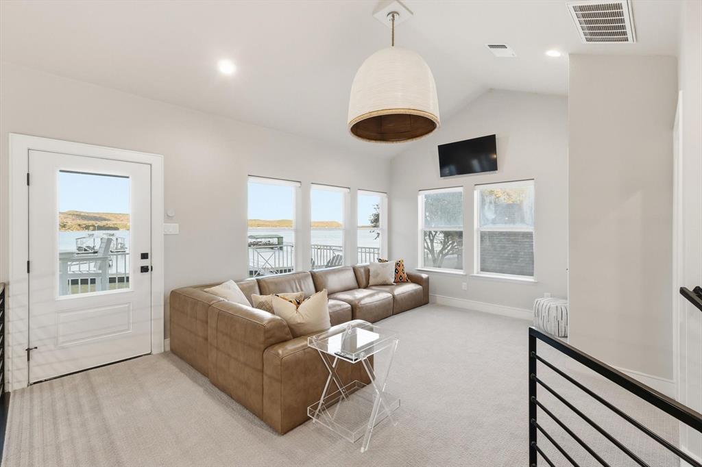 Penunsula - Residential