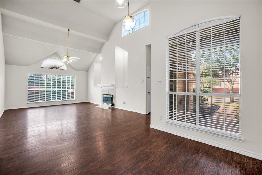 2952 Crystal Springs Lane