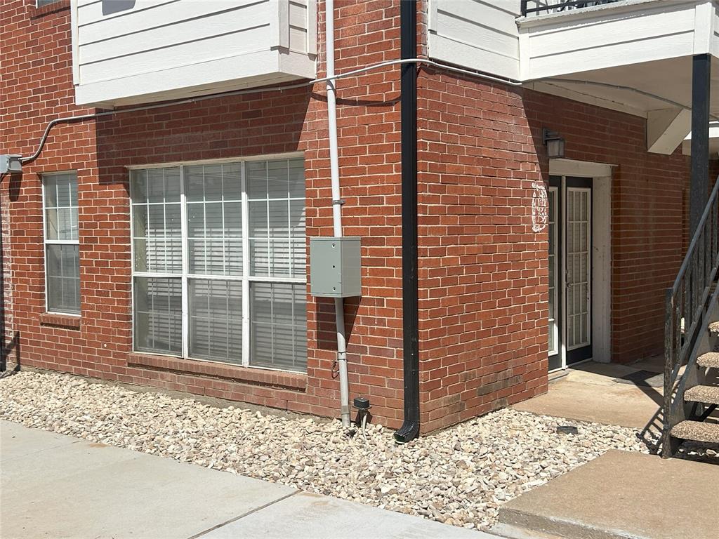 Bagby Square Condos - Residential