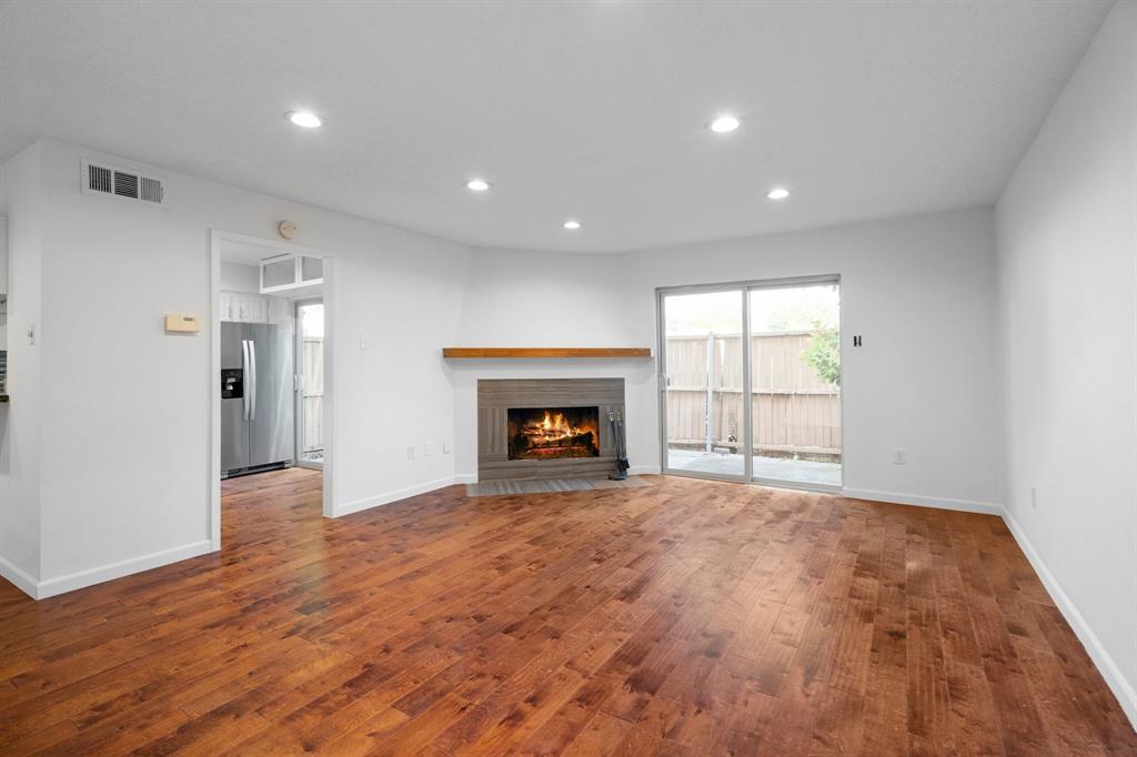 851 Dublin Drive 3