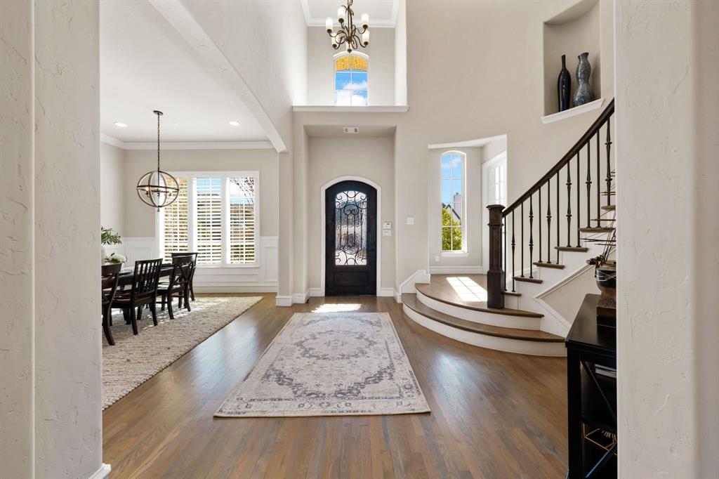 908 Rhone Lane