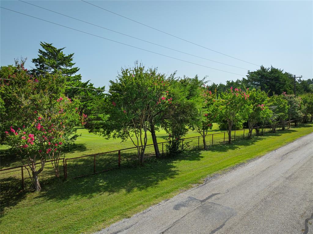 6 Highridge Farms Road