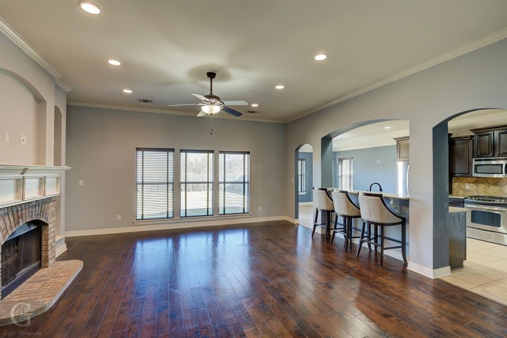 340 Avondale