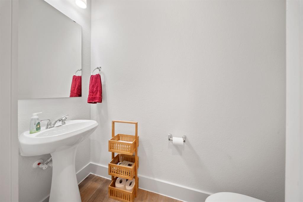 Mantua - Residential