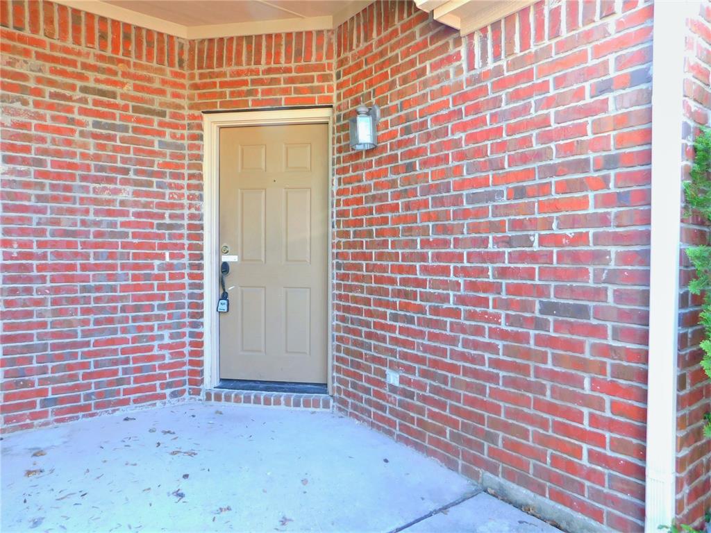 Meadow Oaks Add Third Sec - Residential Lease