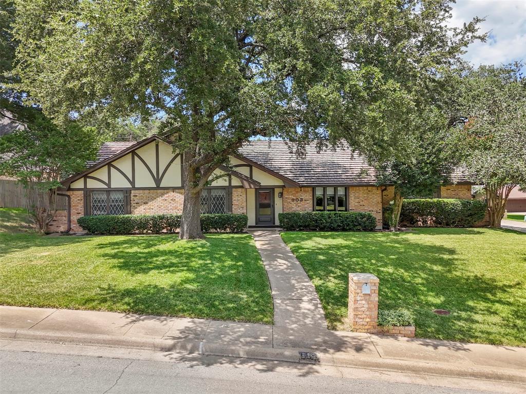 903 Green Rock Drive