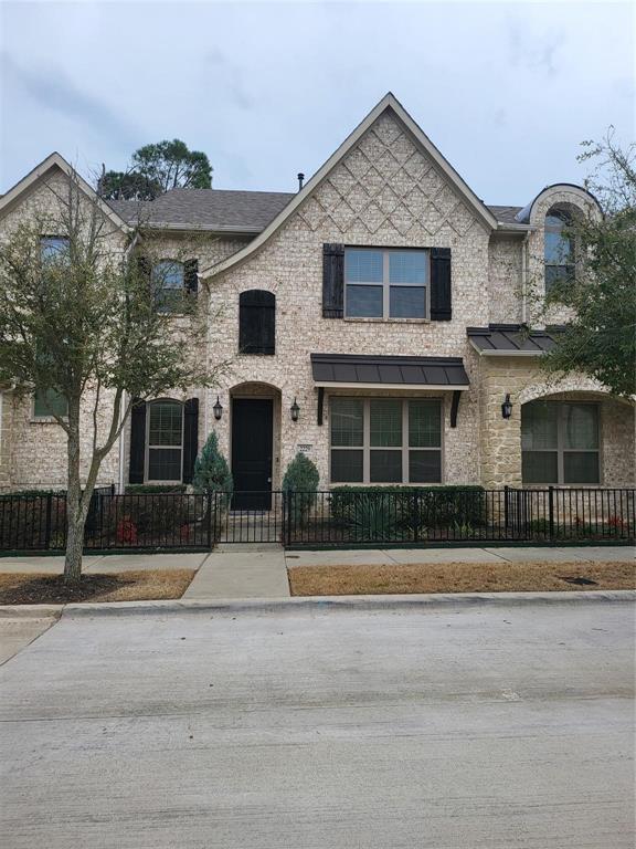 The Pinnacle At River Walk - Residential Lease