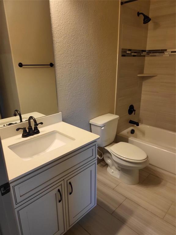 The Pinnacle At River Walk - Residential Lease