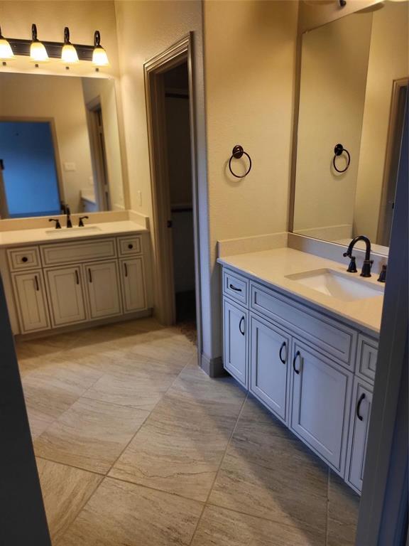 The Pinnacle At River Walk - Residential Lease