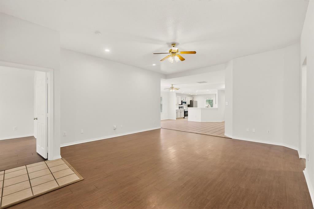 Light Point Place PH1 - Residential