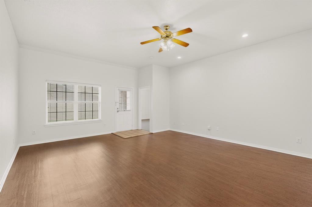 Light Point Place PH1 - Residential