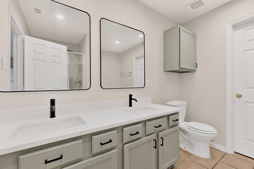 Light Point Place PH1 - Residential