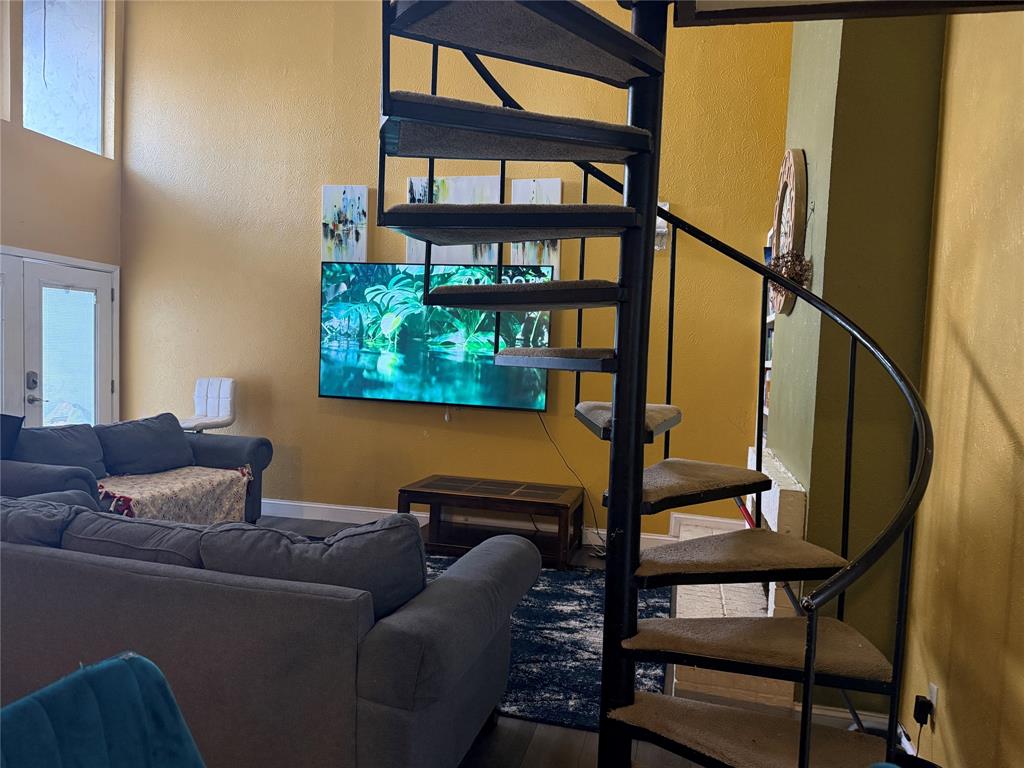 Chimney Hill 4th Inst - Residential