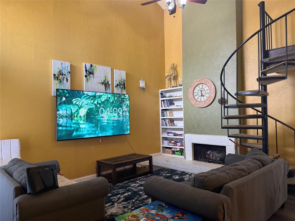 9822 Amberton Parkway