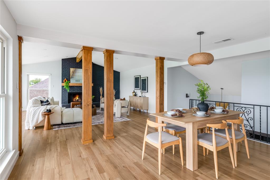 Twenty In Trophy - Residential