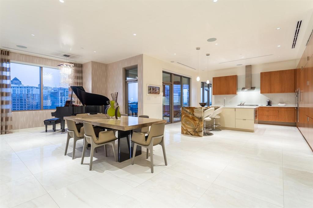 Stoneleigh Residences - Residential