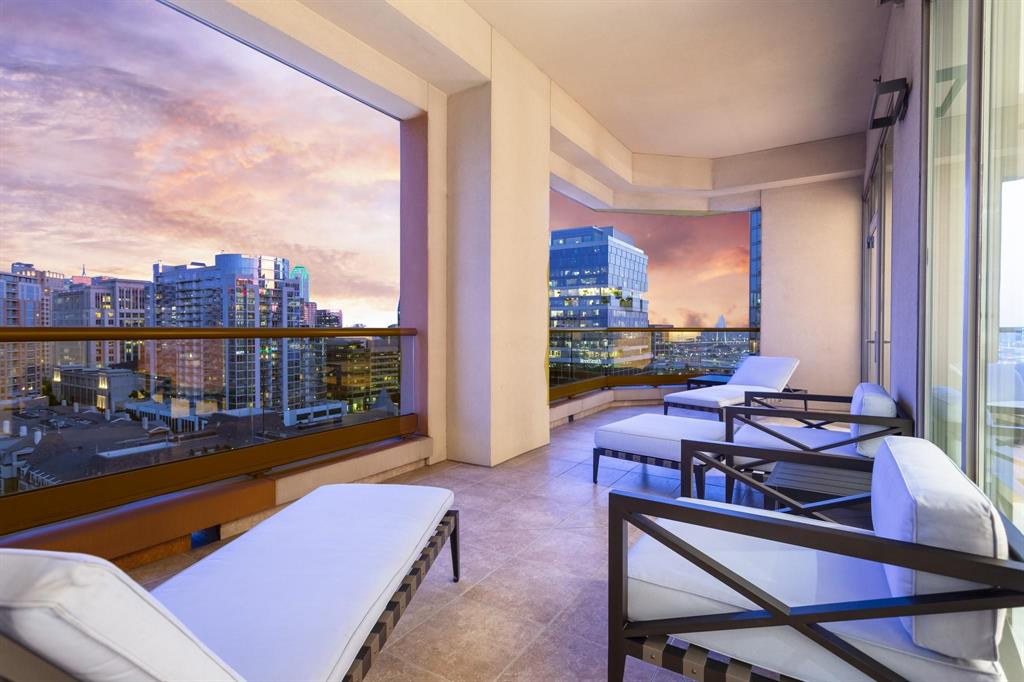 Stoneleigh Residences - Residential