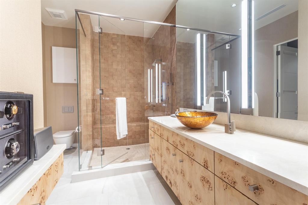 Stoneleigh Residences - Residential