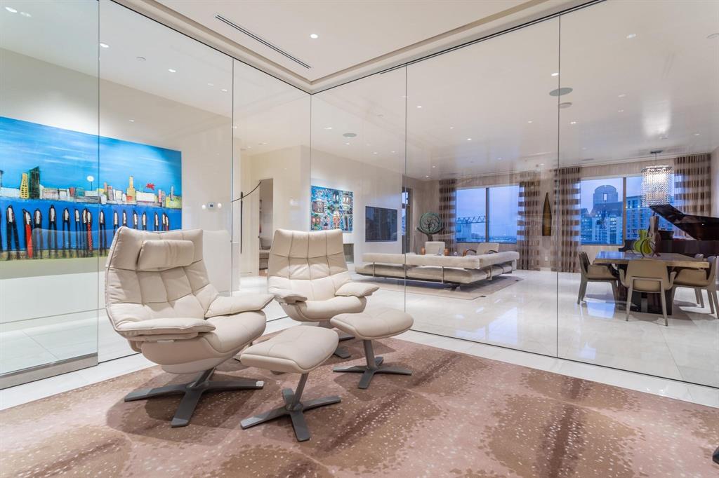 Stoneleigh Residences - Residential