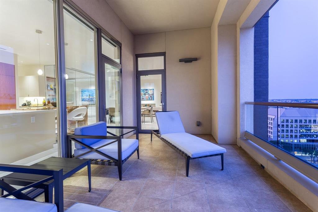 Stoneleigh Residences - Residential