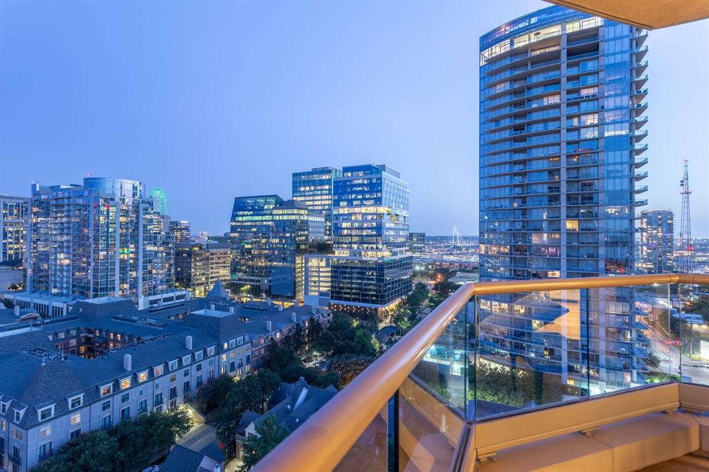 Stoneleigh Residences - Residential