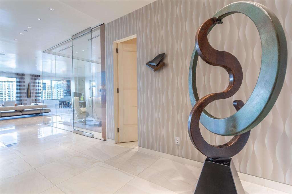 Stoneleigh Residences - Residential