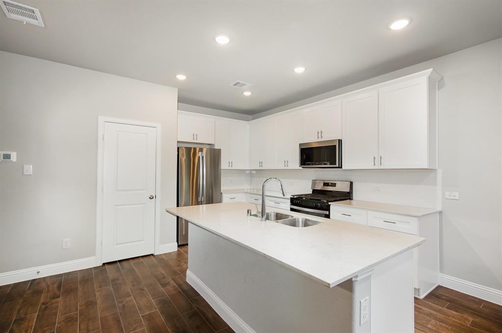 627 Rain Barrel Place