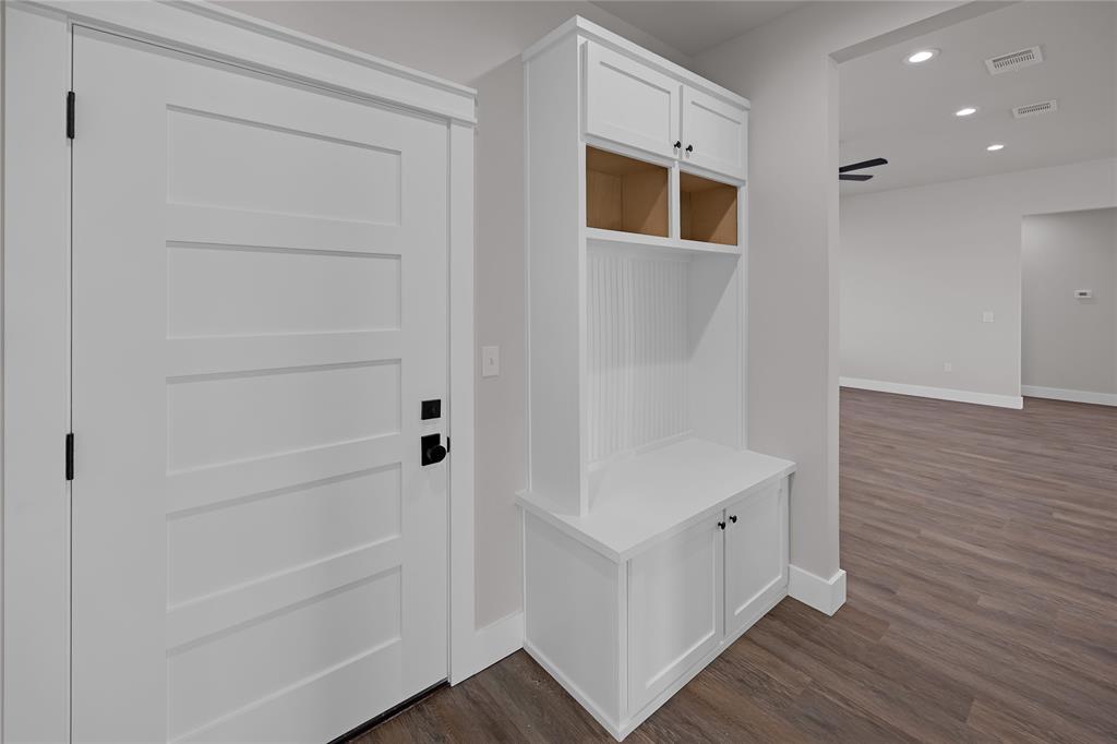 LONE WILLOW ADDITION - Residential