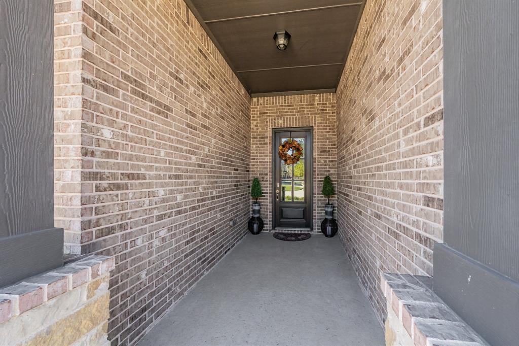 4116 Swinley Forest Drive