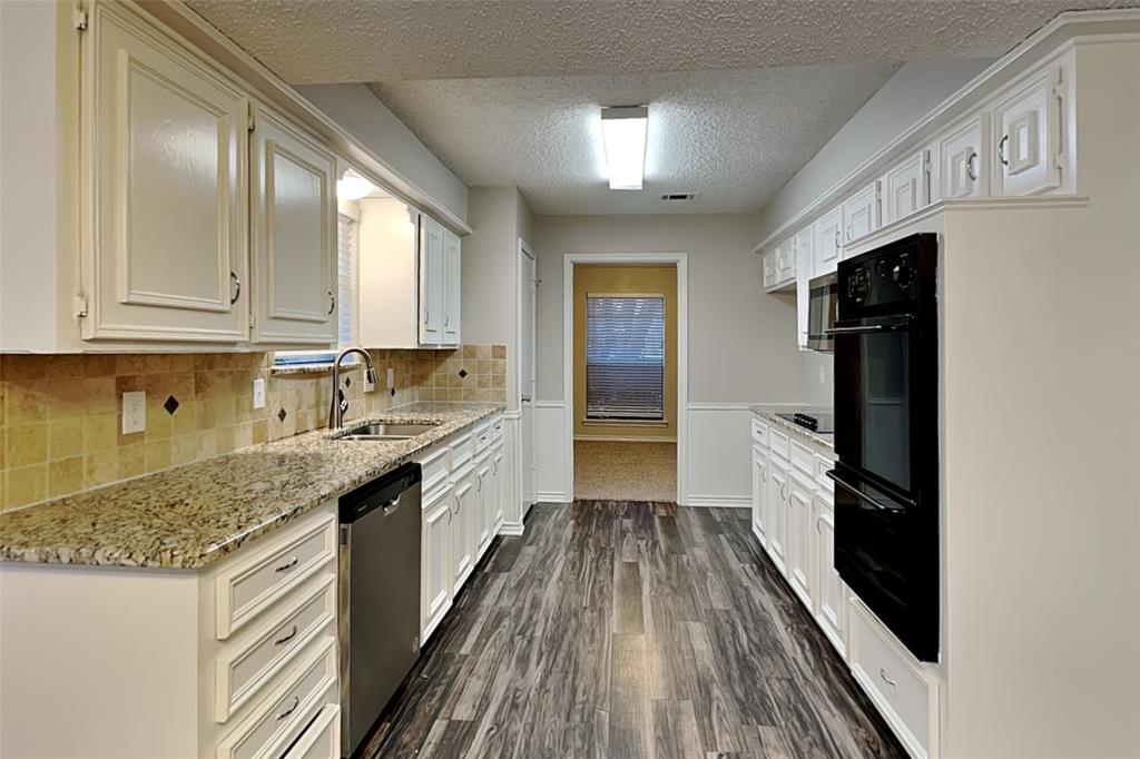 2800 Glen Forest Lane