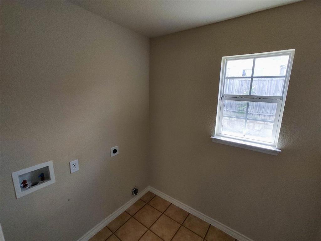 Springlake Park Add - Residential Lease