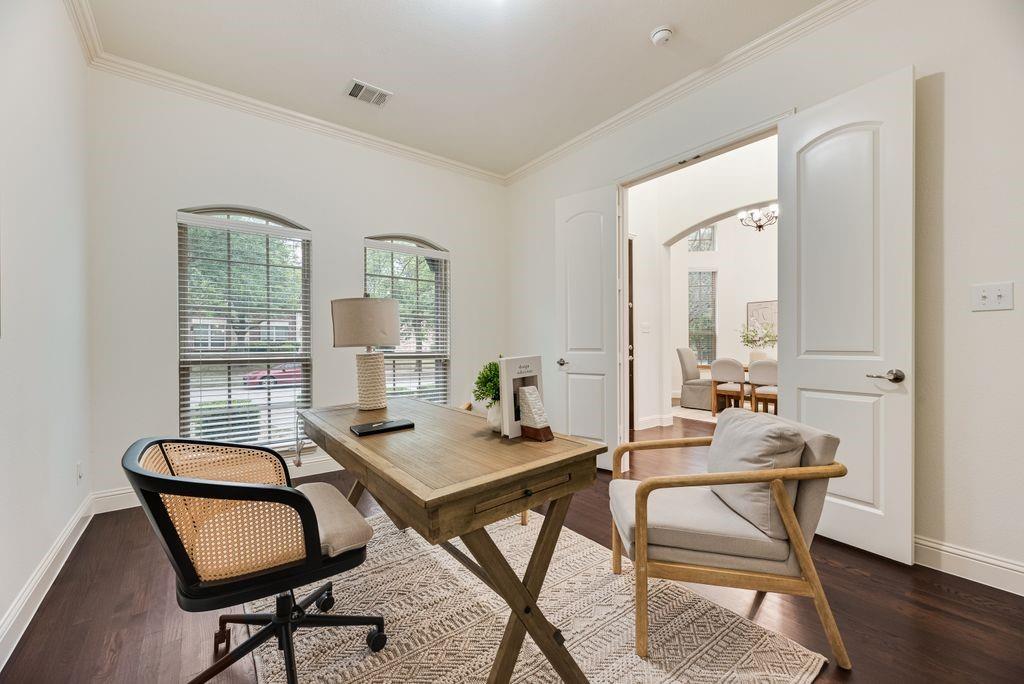 15935 Willowbrook Lane