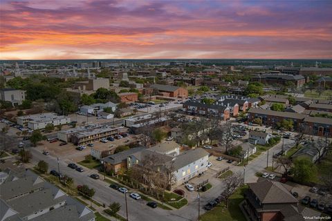 1824 S 8th Street 110 Waco TX 76706