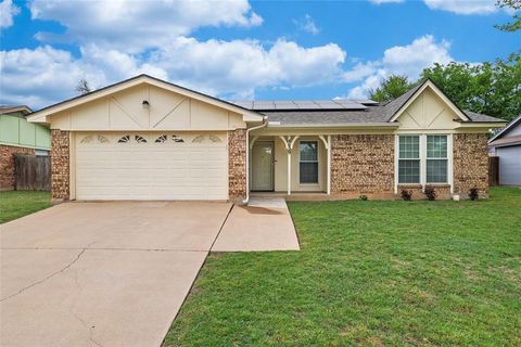 4629 Cripple Creek Road, Haltom City, TX 76137 - #: 20877174