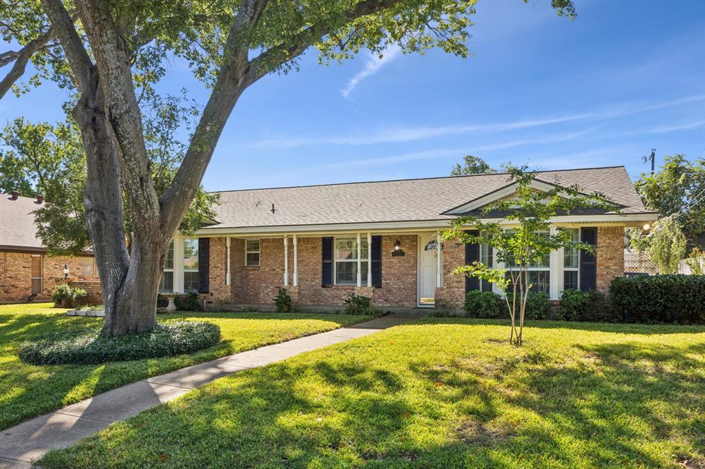 2105 Meadow Lane