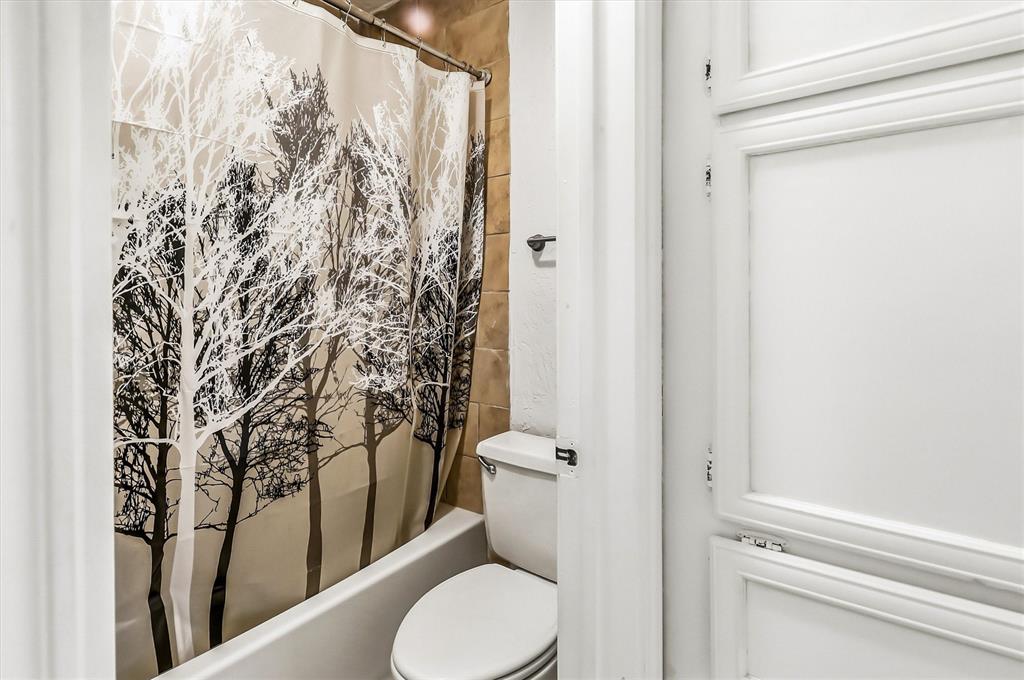 Preston Bend Village Condos - Residential