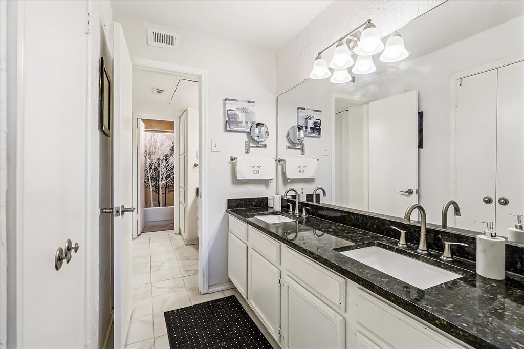 Preston Bend Village Condos - Residential