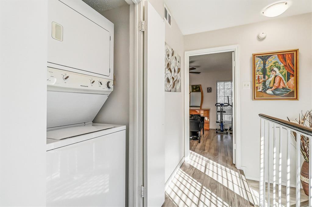 Preston Bend Village Condos - Residential