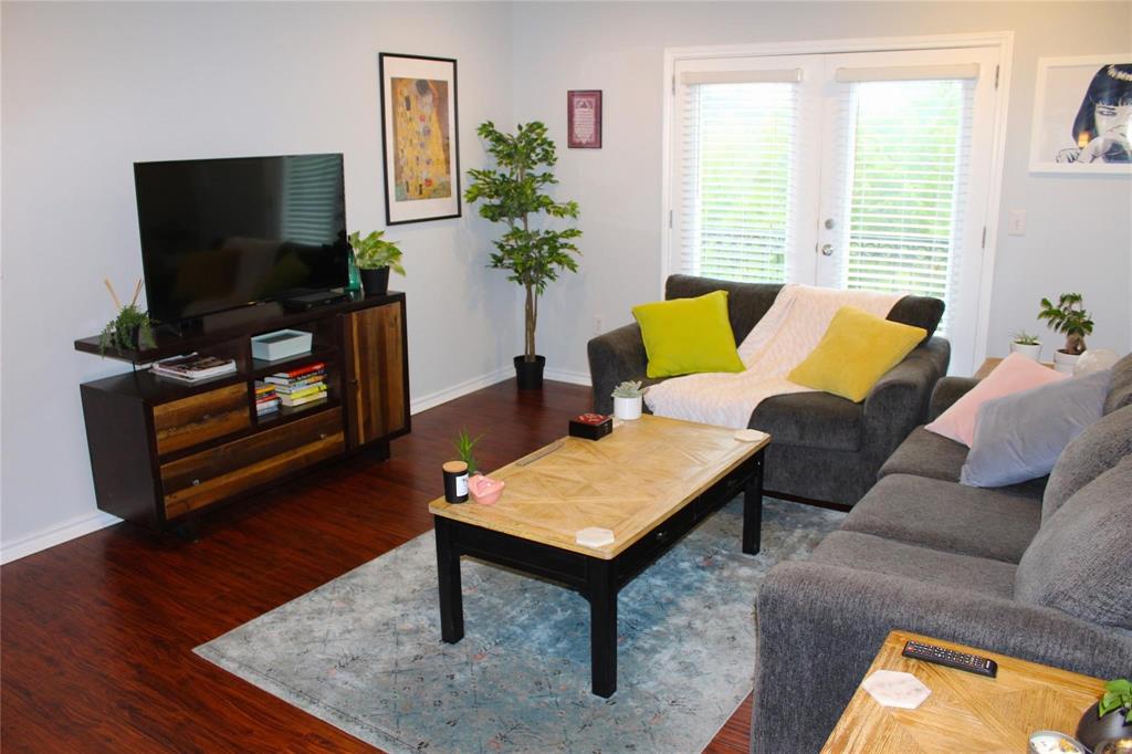 Piazza Siena Condo - Residential Lease