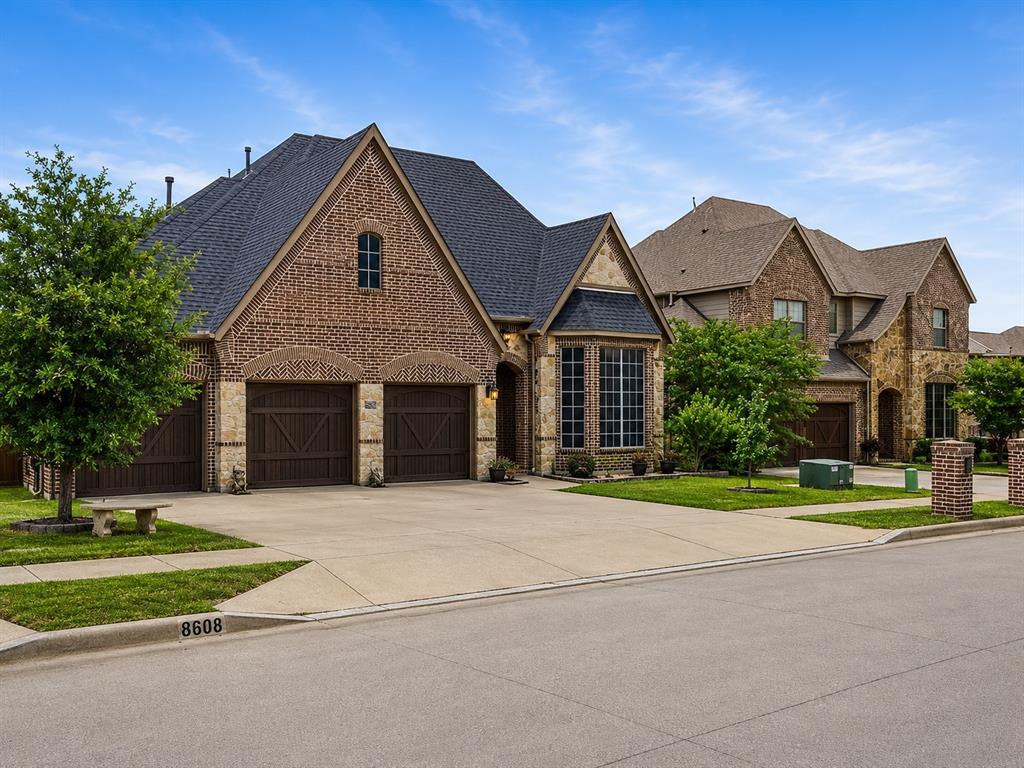 8608 Snowdrop Court