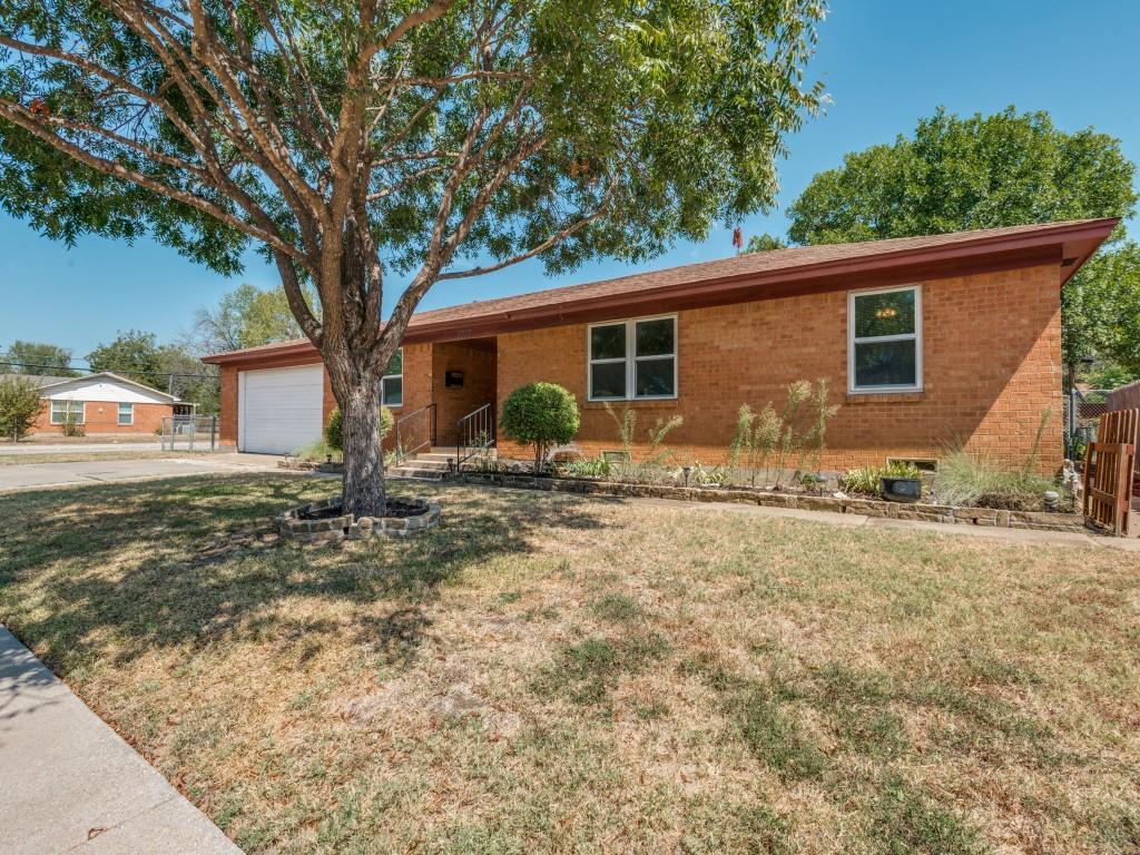 5020 Susan Lee Lane