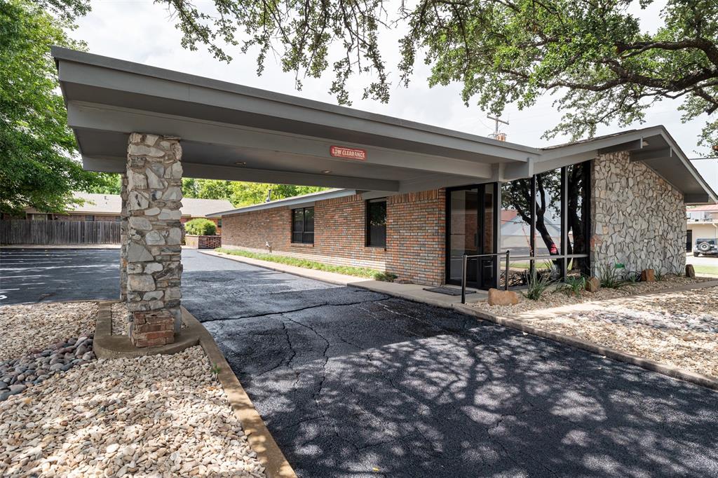 Ridgeway Plaza - Commercial Sale