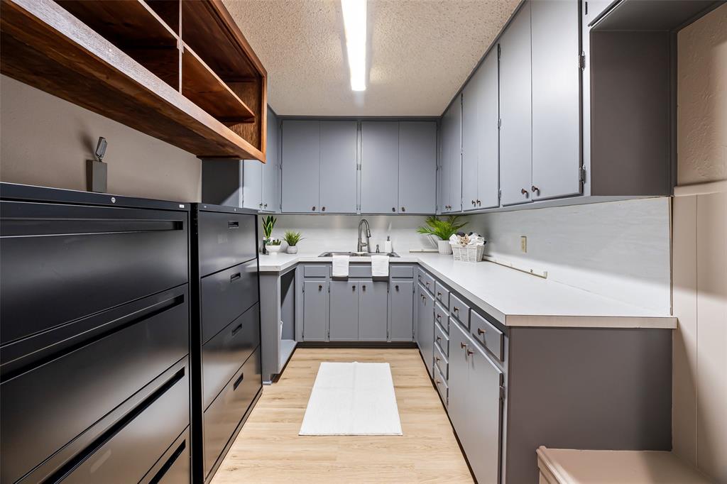 Ridgeway Plaza - Commercial Sale