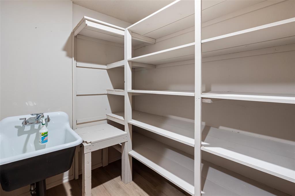 Ridgeway Plaza - Commercial Sale