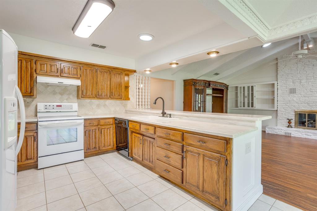 Decordova Bend Estate - Residential