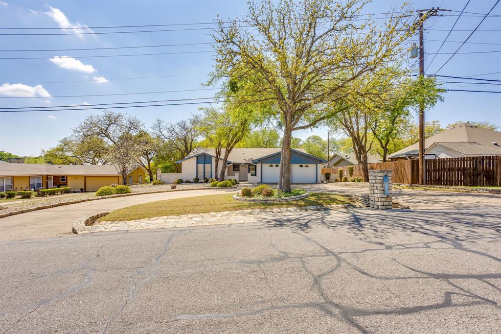 Decordova Bend Estate - Residential