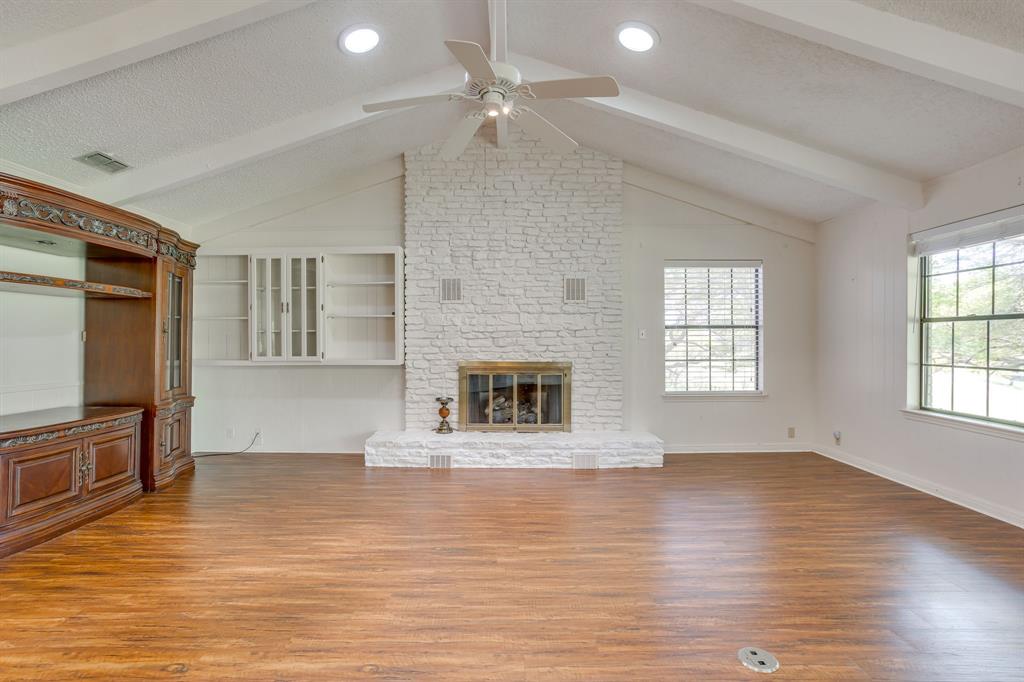 Decordova Bend Estate - Residential