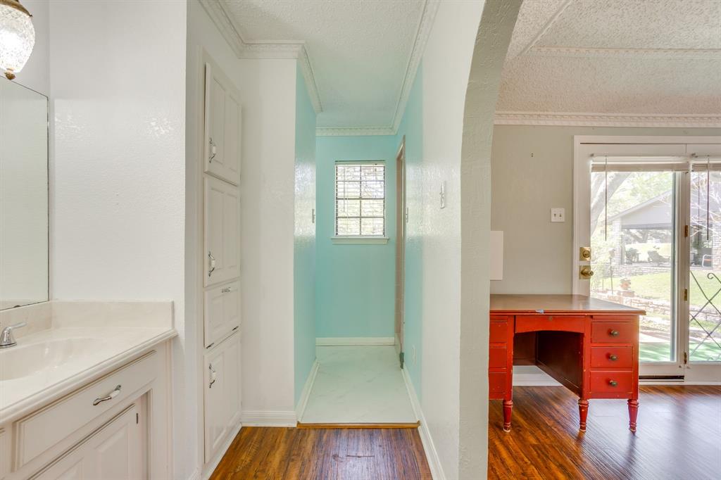 Decordova Bend Estate - Residential