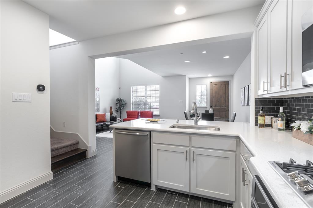 Mustang Park Ph Seven - Residential