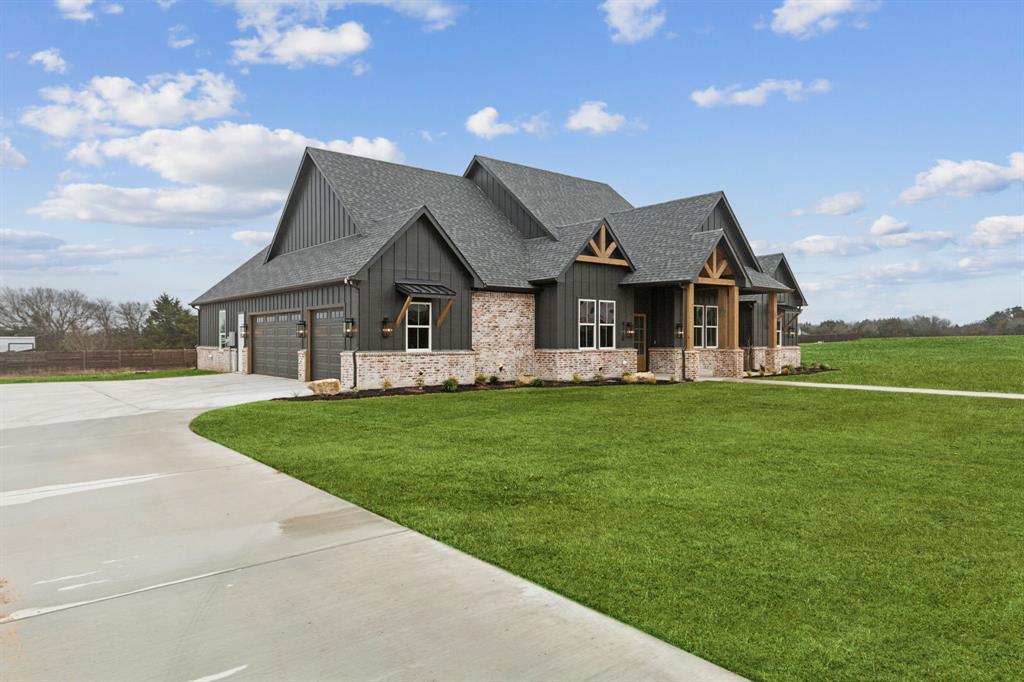 4730 Magnolia Trail